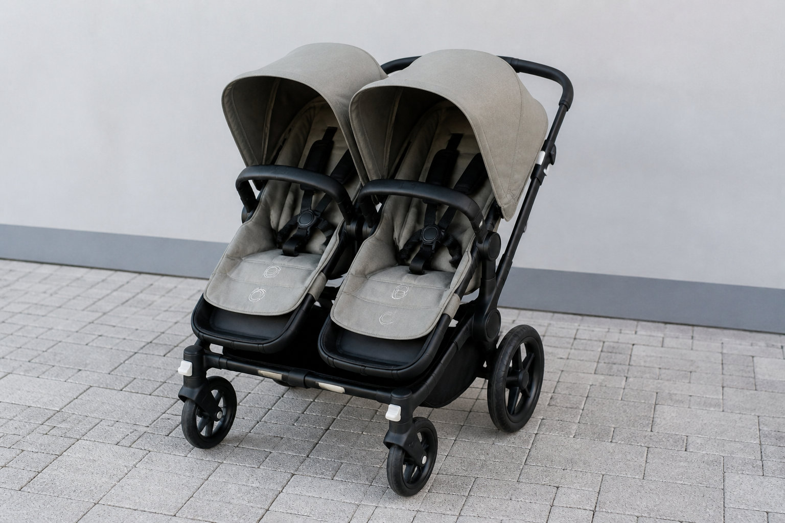 Bugaboo Donkey 5 : la solution évolutive pour vos enfants rapprochés